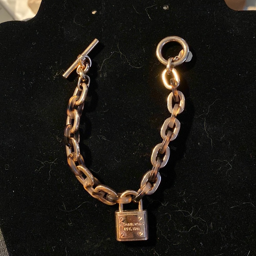 MICHAEL KORS WOMEN'S TORTOISE & ROSE GOLD TONE PADLOCK